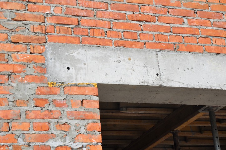 What Are the Risks of Neglecting Lintel Damage?