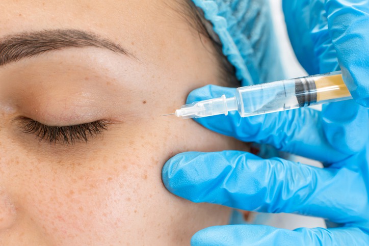 What Are the Steps for Nurses to Get Botox Injection Training?